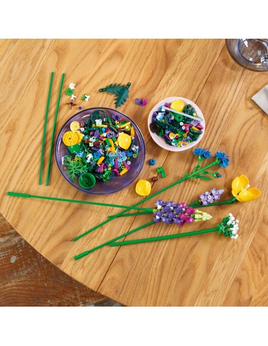 LEGO® Icons Bukiet z polnych kwiatów...