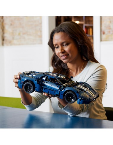 LEGO® Technic Ford GT, wersja z 2022...
