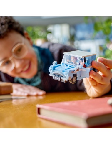 LEGO® Harry Potter Latający Ford...