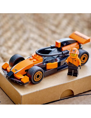 LEGO City F1 Kierowca i bolid McLaren...