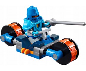 LEGO Nexo Knights 30376... 2