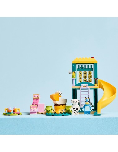 LEGO Bluey Blue i Łatka na placu...