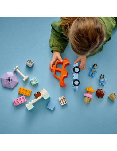 LEGO Bluey Wyprawa po lody z Blue 10458