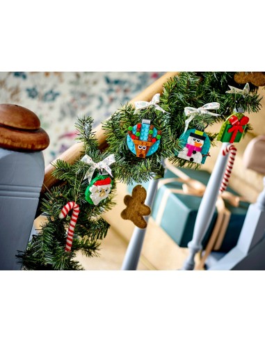 LEGO® Kolekcja ozdób świątecznych 40744