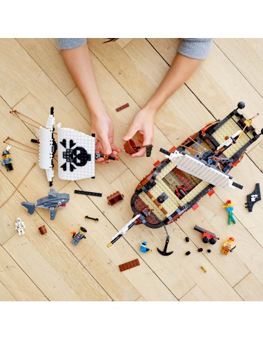 LEGO® Creator Statek piracki  31109...