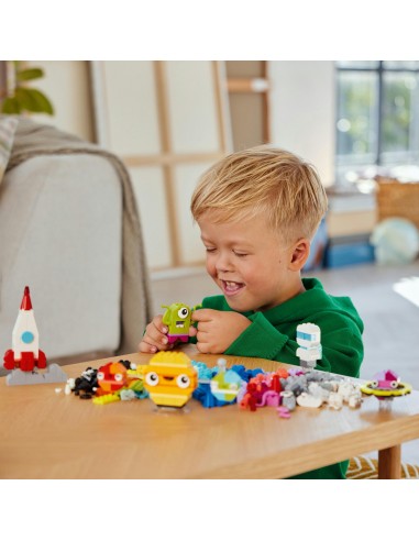 LEGO® Classic Kreatywne planety 11037...