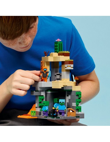 LEGO® Minecraft Loch zombie 21587