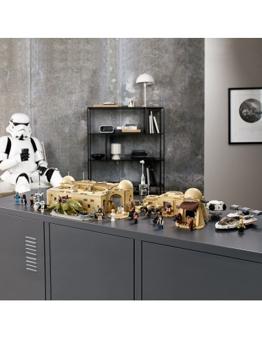 LEGO® Star Wars™ Kantyna Mos Eisley™...